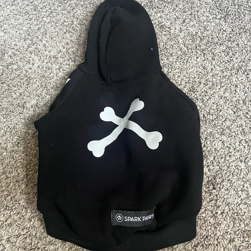Spark paws medium sweater